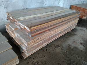 lot 445 image: (144) Pine 2x6x96-104...
