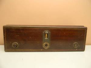 lot 21 image: VINTAGE 1927 R.C.A  VICTOR RADIOLA MODEL 17 - AWESOME HEAVY PIECE - UNTESTED - RARE - SEE PICTURES