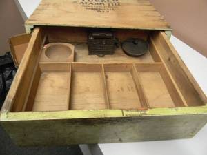 lot 34 image: ANTIQUE 1880s TUCKER ALARM BELL TILL GENERAL STORE WOOD BOX CASH DRAWER REGISTER - WORKS - RARE - GREAT GRAPHICS - SEE PICTURES