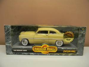 AMERICAN MUSCLE 1949 MERCURY COUPE 118 SCALE DIE CAST - EXCLUSIVE COLOR - NEW IN BOX - SEE PICTURES