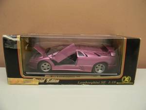 MAISTO LAMBORGHINI SE 19941995 SPECIAL EDITION 118 SCALE DIE CAST - RARE PURPLE PEARL - NEW IN BOX - SEE PICTURES