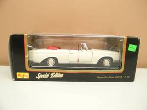 MAISTO 1966 MERCEDES BENZ 280SE 118 SCALE DIE CAST SPECIAL EDITION - NEW IN BOX - SEE PICTURES