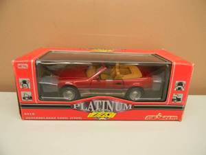 MAJORETTE PLATINUM 1989 MERCEDES-BENZ 500SL 118 SCALE DIE CAST - AWESOME COLLECTIBLE - NEW IN BOX - SEE PICTURES