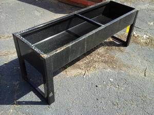 lot 711 image: Small Livestock TroughRaised Flower Bed