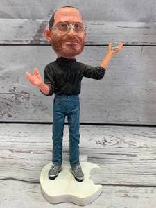 lot 30 image: 2008 Rare Steve Jobs Bobble Head w Iphone