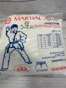 lot 51 image: Martial Arts Uniform Size 5 for 6 Tall People