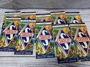 lot 56 image: Vintage Skelly Oil State Road Maps