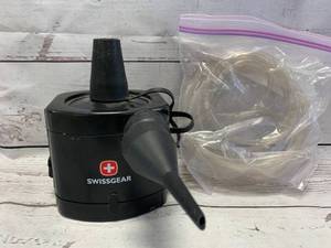 lot 75 image: Swissgear Air Pump & Hose