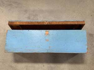 lot 91 image: Custom Toolbox w False Bottom Drawer 11 x 32