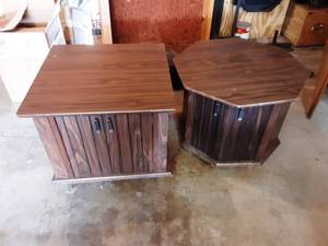 lot 12 image: 2-Storage End Tables On Casters