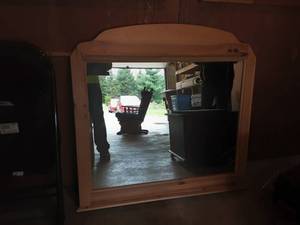 lot 18 image: Dresser Top Mirror-Knotty Pine 43x42