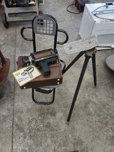 lot 48 image: Folding Chair, Tri-Pod & Super 8 Movie Camera & Kodak Projector