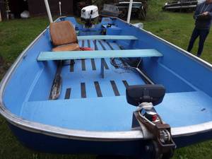 lot 1 image: 1969 Shell Lake 15 Foot Boat With 25 HP Johnson Outboard Motor & 1969 Turc Trailer