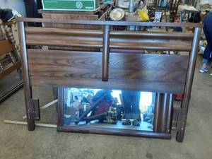 lot 109 image: Head Board & Mirror 61x43, 44x28
