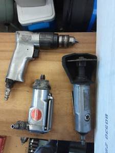 lot 120 image: Butterfly Impact, Pneumatic Drill, Cut Off Tool