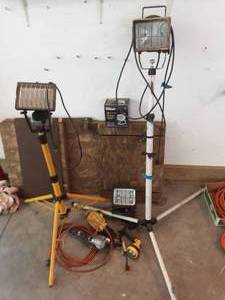 lot 162 image: Assorted Work Lights