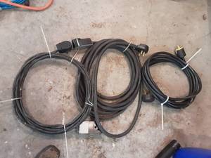 lot 164 image: 3-220 Volt Extension Cords
