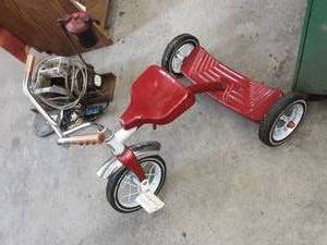 lot 194 image: Roadmaster Tri-Cycle
