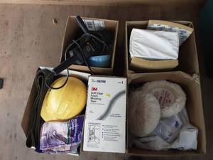 lot 209 image: Sander Polisher With Pads.  Removal From Upper Loft.