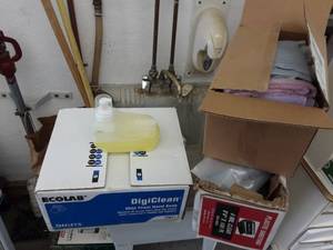 lot 229 image: Case Of Digi Clean Soap For Wall Dispenser, Box Of Plastic Sheeting & Box Of Rags