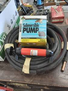 lot 241 image: Submersible Pump, Hand Pump Hose