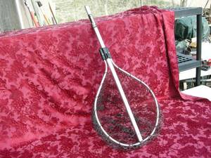 lot 7 image: Frabill Fish Landing Net