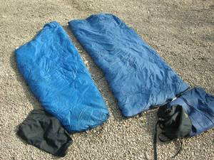 lot 5 image: 2 Sleeping Bags