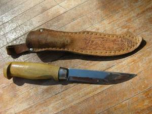 lot 70 image: Vintage Rapala Hunting Knife