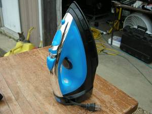lot 85 image: Sunbeam SteamMaster Iron