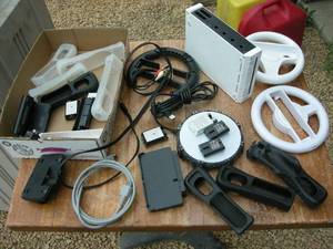 lot 87 image: Nintendo Wii Accessories