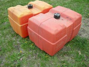 lot 108 image: 2 Attwood GasScan Fuel Tanks