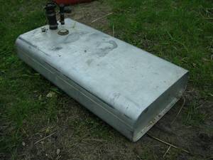lot 109 image: Aluminum Fuel Tank