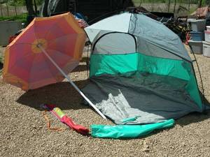 lot 125 image: Portable OutdoorBeach UmbrellaShelter