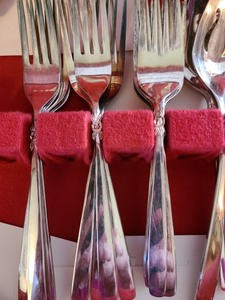 lot 54 image: Ecko Eterna Stainless Flatware Set - Inverness