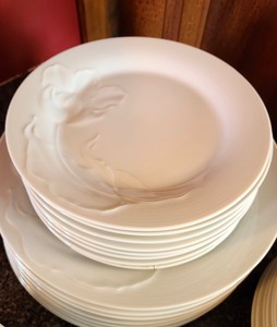 lot 95 image: Studio Nova Partial Dish Set