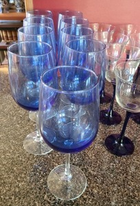 lot 97 image: Lot of Blue GlasswareStemware