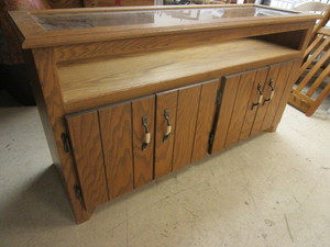 lot 840 image: OAK CABINET WITH GLASS TOP