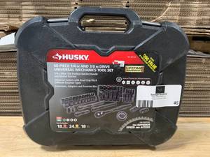 HUSKY 60-Piece mechanics set