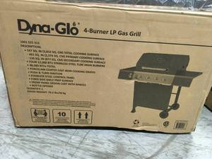 lot 34 image: Pallet with assorted Grills - Customer Returns