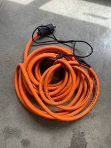 lot 18 image: Pirit Garden Hose