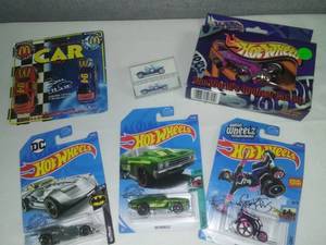 lot 21 image: Hot Wheels, Mc Donalds Bill Elliot NASCAR  and more