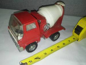lot 25 image: Mary cement mixer- operational
