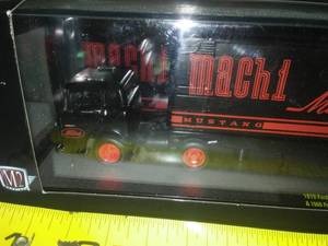 lot 59 image: Ford Mustang Mach 1 semi in box.