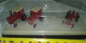 lot 63 image: I.H. International Harvester Tractor Series 8
