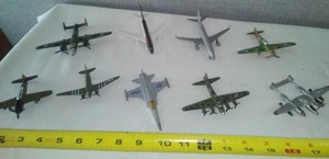 lot 82 image: 9 metal airplanes & jets. World War 2 and newer.