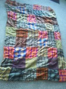 lot 89 image: Vintage Lap Quilt - nice