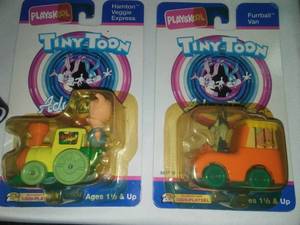 lot 124 image: Tiny Toon vehicles & more.