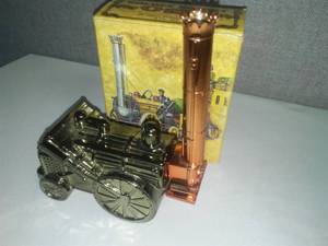 lot 140 image: Avon Locomotive Golden Rocket 0-2-2 with box.
