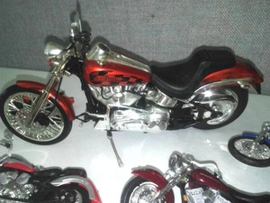lot 162 image: Harley Davidson Motorcycles -5,