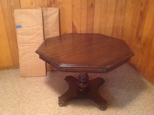 lot 52 image: Table